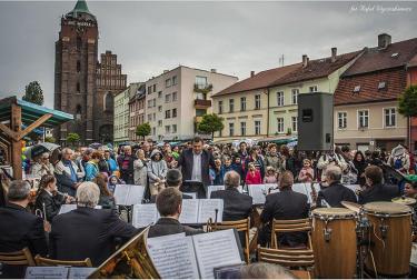 (szerokość: 375 / wysokość: 252)