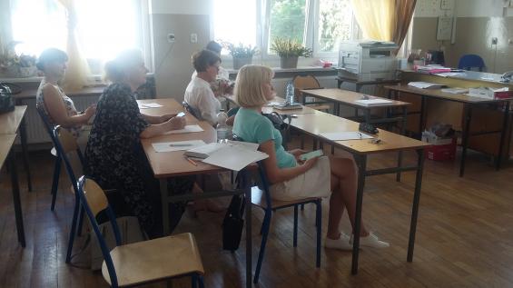 mb8 (szerokość: 565 / wysokość: 317)